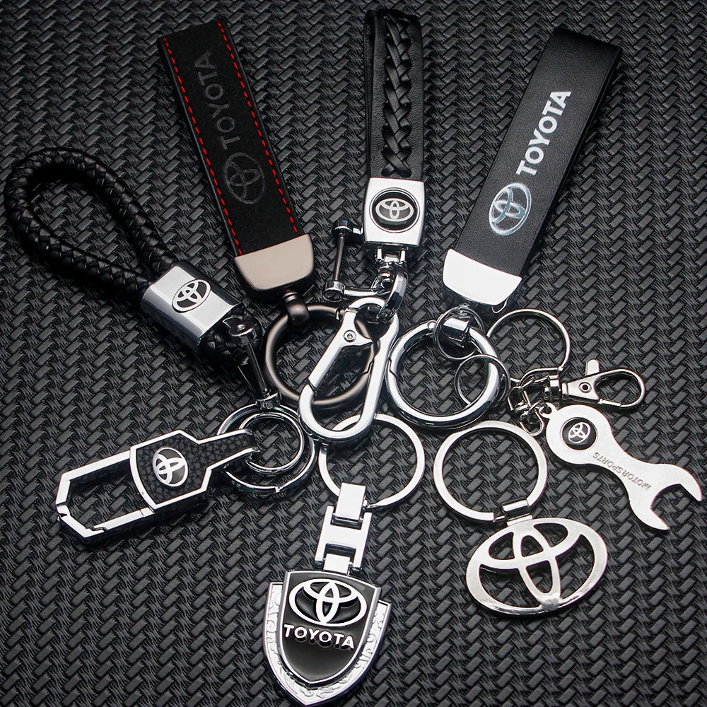 3D Metal+Leather Keychain Key Chain Ring Key Holder Auto Accessories For Toyota Corolla Camry Auris Chr Rav4 Yaris Prius Avensis