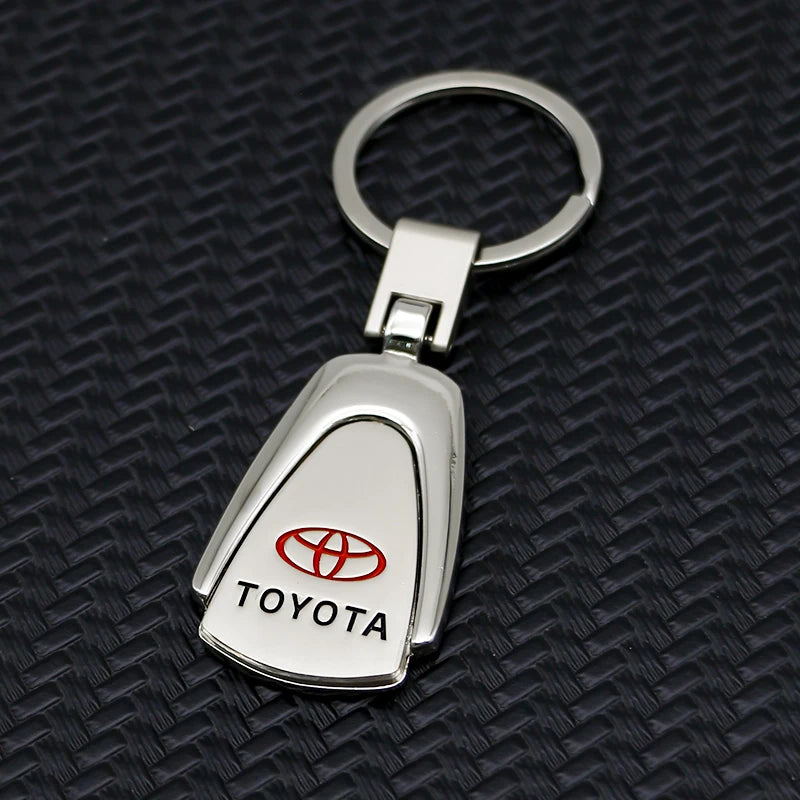 3D Metal+Leather Keychain Key Chain Ring Key Holder Auto Accessories For Toyota Corolla Camry Auris Chr Rav4 Yaris Prius Avensis